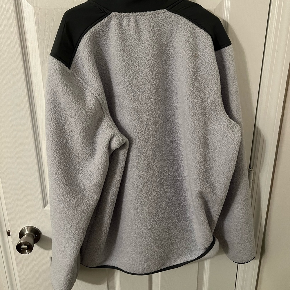 Under Armor 1/4 Zip Fleece Pullover Mens XL - Picture 3 of 3